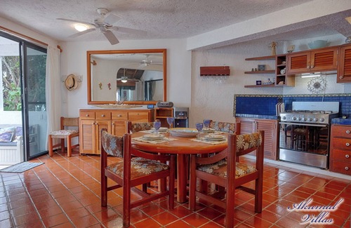 Akumal Villa | Relax on Akumal's Sandy Beach with Ocean View & Spa