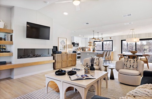 Blanco House | Discover a Functional Central Texas Hideaway with Pool Access