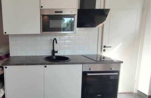 Upplands Vasby Municipality Apartment | A beautiful and renovated Alkov house with garden in Stockholms Stockholms län