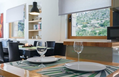 Arkadiko Chorio Apartment | Enchanting Apartment by the Sea with Pool & Ocean Views