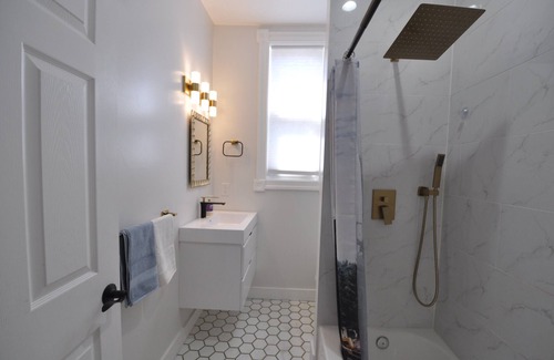 Truxton Circle House | Discover a Welcoming Retreat in the Heart of DC