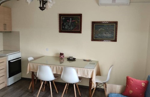 Kalambaka House | Charming Getaway Near City Center, Minutes from Meteora