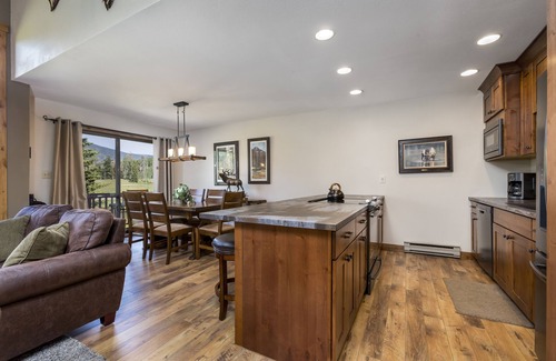 Purgatory Condo | Tranquil Mountain Retreat with Pool and Spa for Active Guests