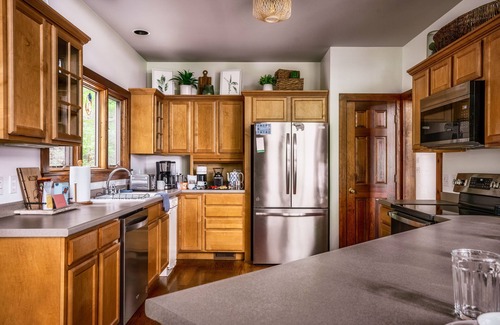 Townsend Cabin | Serene Smoky Mountain Retreat with Spa and Hot Tub