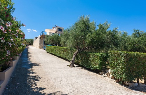 Stalos Villa | Secluded Villa with Private Pool & Breathtaking Views