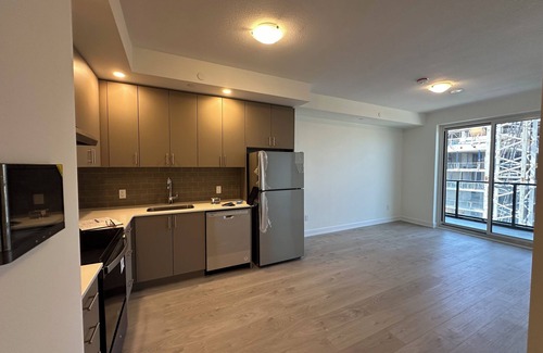 Oakville Condo | A beautiful view and brand new building