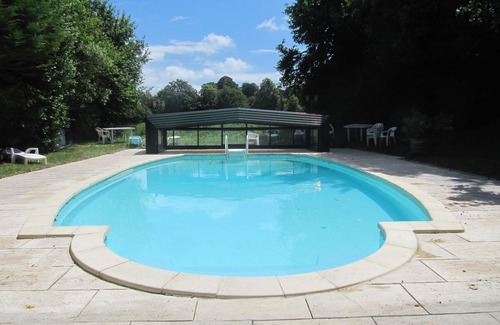 Leuhan House | Quaint Breton Farmhouse with Pool & Pet-Friendly Options