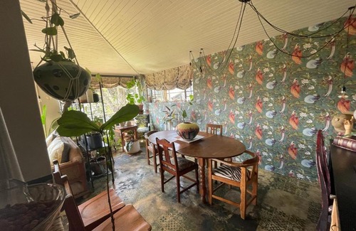 Haenertsburg Apartment | Cozy Retreat at A Bird Cage Stay & Cottage with Breakfast