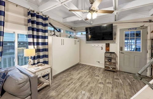 Port Aransas House | Beachside Retreat with Private Pool & Ocean View Amenities
