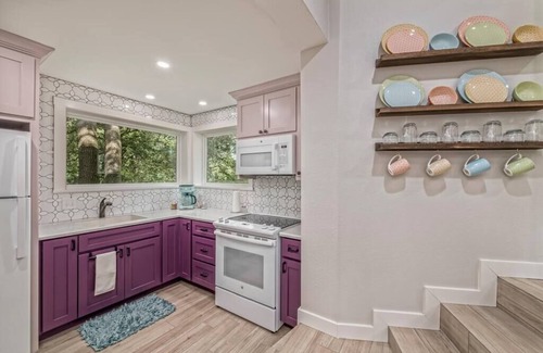 Waco Cabin | A Brazos River Retreat: Guest Rated 9.6/10 with Kitchen