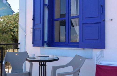 Halki Apartment | Inviting Getaway Just Steps from the Port!