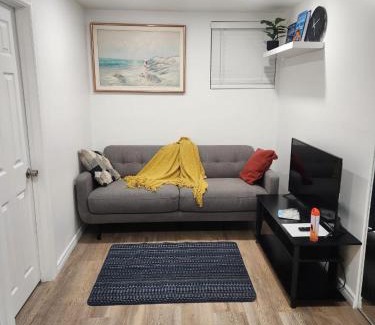 Ottawa Division Apartment | Cozy 1 Bedroom Basement Retreat for Your Perfect Stay