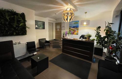 Backnang Hotel | Comfortable A&C Hotel: Guest Rated 8.6 with Dining Options