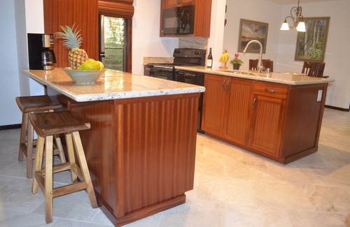 Poipu Condo | Ideal Condo with Ocean View & Pool - Rated 10/10 by Guests