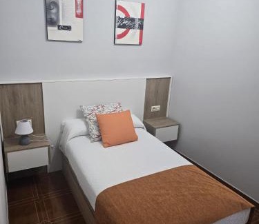 Camarinas House | Outstanding A Caramiña: Child-Friendly Escape with 9.6 Rating