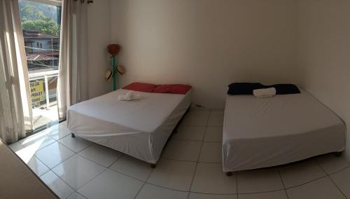 Pontal House | Discover A Casa 3 Angra: Oceanfront Getaway with Great Reviews