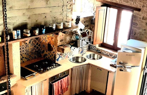 Campello sul Clitunno Apartment | Escape to a Casa di Fabio: Tranquil Retreat in Umbria
