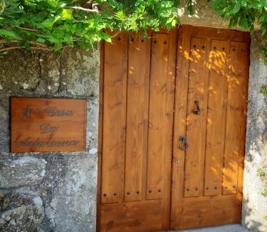 Soutomaior House | Explore A Casa Da Asturiana: 4-Star Oceanfront Retreat