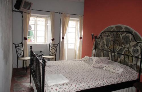 Muros House | Cozy A Casa da Fonte: Pet-Friendly Oceanfront Retreat