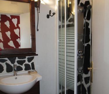 Muros House | Cozy A Casa da Fonte: Pet-Friendly Oceanfront Retreat