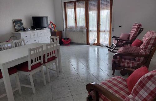 Torrimpietra Apartment | Pet-Friendly Retreat at A casa da Silvia - Rated 9/10!