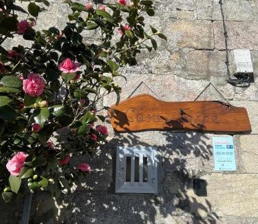 Sarria House | Pet-Friendly Casa da Torre in Peruscallo - Rated 9.4/10
