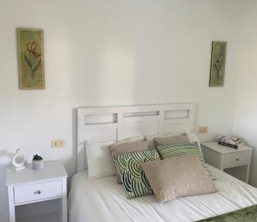 Porto do Barqueiro Apartment | Child-Friendly A Casa de Paco - O Barqueiro, Rated 9.7/10!