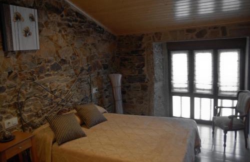 Mazaricos House | Pet-Friendly Getaway at A Casa de Sergio - Rated 9/10!