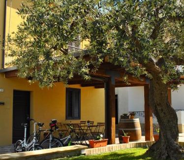 Vasto Bed & Breakfast | Highly Rated A Casa Dei Nonni B&B with Breakfast Included