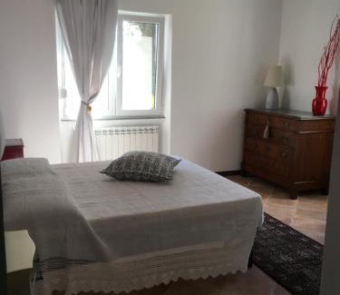 Vara Superiore House | Experience A Casa di Andre’: Pet-Friendly & Family Approved