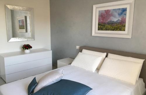 Stresa Apartment | Pet-Friendly Retreat at A Casa di Chiara 2 - Rated 9.5/10