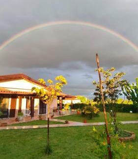 Cannara House | Top-Rated A CASA DI DEBY GREEN HOUSE with Hot Tub & Breakfast