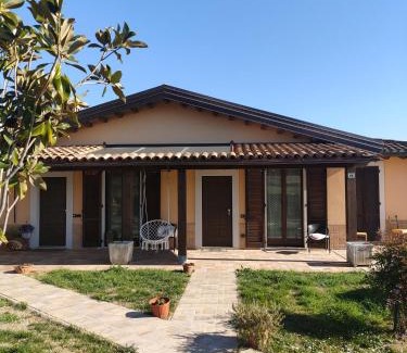 Cannara House | Top-Rated A CASA DI DEBY GREEN HOUSE with Hot Tub & Breakfast