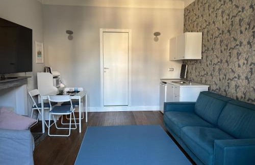 Historic Centre Apartment | A casa di Flo - Piazza Vittorio apartment