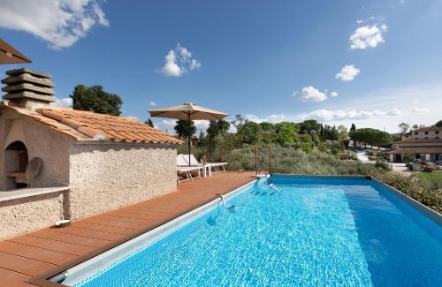 Gambassi Terme Villa | Discover A Casa di Franca: Poolside Retreat for Families