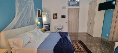 Palermo House | Family-Friendly Stay at A Casa Di Lilly with Kitchen Access