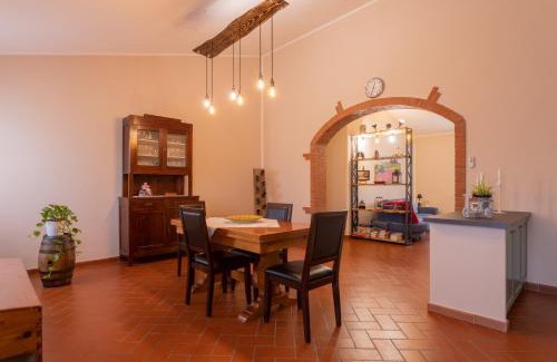 Stabbia Apartment | Pet-Friendly Retreat: A Casa di Luna, 4-Star & Rated 9.9