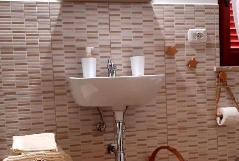 Tortoreto Bed & Breakfast | Cozy A Casa Di Nonna B&B: Pet & Child Friendly Retreat