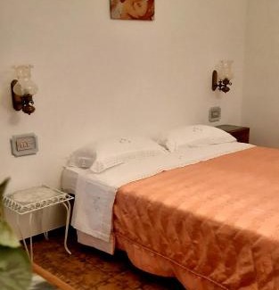 Tortoreto Bed & Breakfast | Cozy A Casa Di Nonna B&B: Pet & Child Friendly Retreat
