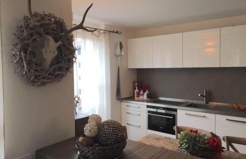 Madesimo Apartment | Cozy Stay at A casa di Romeo - Rated 9.4/10 & Family-Friendly