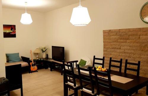 Biancavilla House | Guest Rated A casa di Rudy: Family and Pet-Friendly Escape