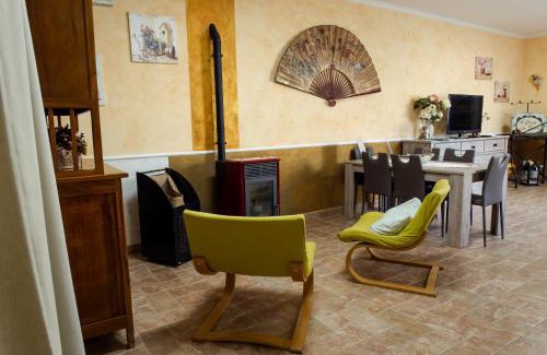 Tivoli Apartment | Oceanfront A Casa Di Sara: Guest Rated 9.5/10