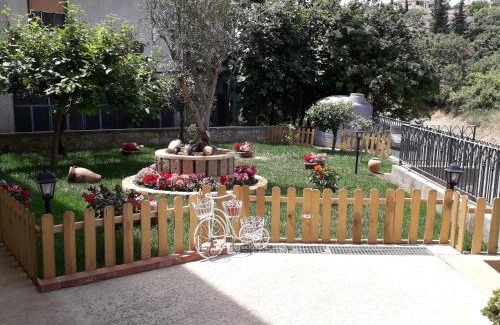 Monreale Bed & Breakfast | Explore A Casa di Simona: Family-Friendly with Breakfast