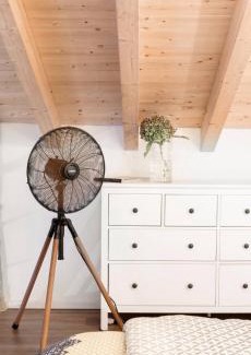 Barza Apartment | Relaxing Getaway at A casa di Sophi with Private Sauna