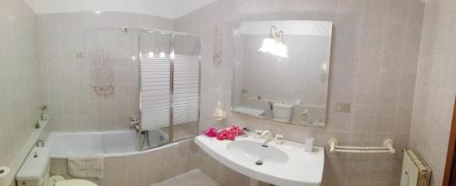 Cascina Apartment | Family-Friendly Retreat at A Casa Mia - Rated 9.1/10