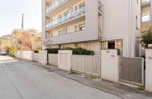 Rivabella Apartment | Pet-Friendly Appartamento Minerva with Hot Tub & High Rating