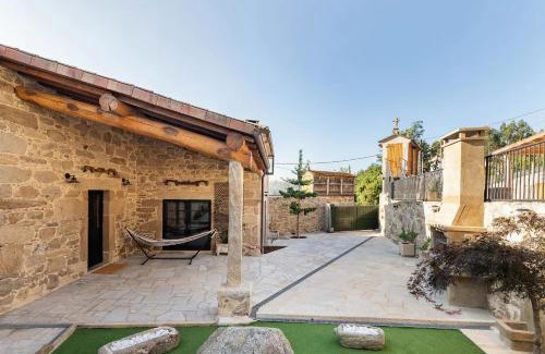Santiago de Compostela Villa | Experience A Casa Romeu: 4-Star Oceanfront Retreat
