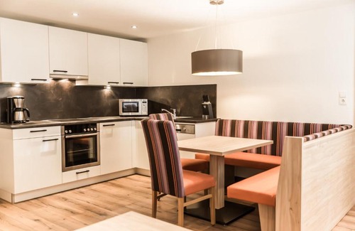 Soelden Apartment | Pet-Friendly A Casa Smaragd Appartements with High Ratings