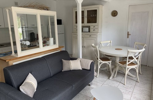 Eccica-Suarella House | Guest Rated 10/10: A Casa Vostra with Mountain View