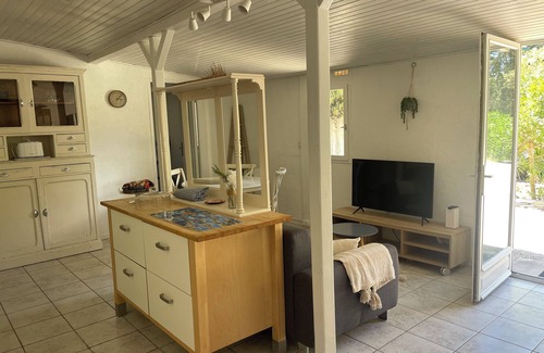 Eccica-Suarella House | Guest Rated 10/10: A Casa Vostra with Mountain View